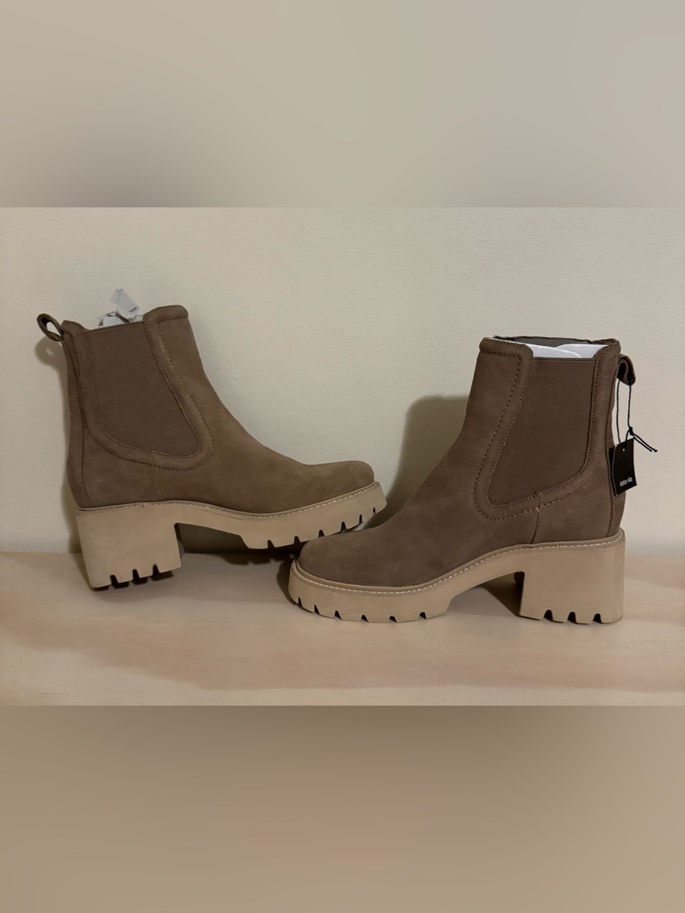 Dolce Vita Hawk H2O Mushroom Suede Pull On Boots Waterproof Women 8.5 NEW TAGS